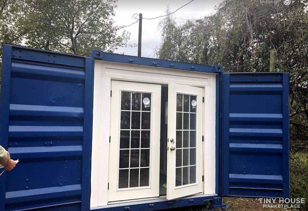 20' container office, airBnB, creative space - Image 2 Thumbnail