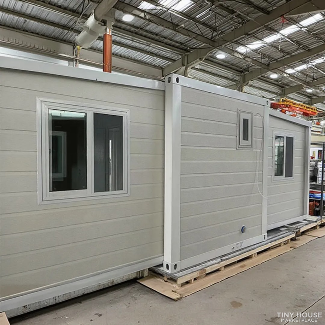 20 FT Container House for sale  - Image 3 Thumbnail