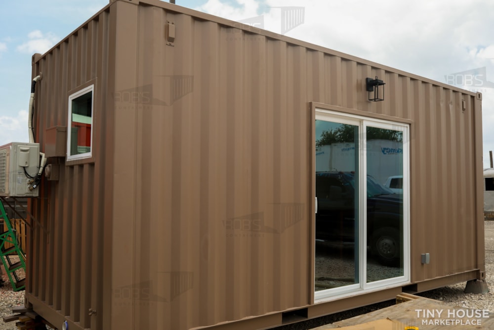 20 ft Container - "The Cleveland" Model