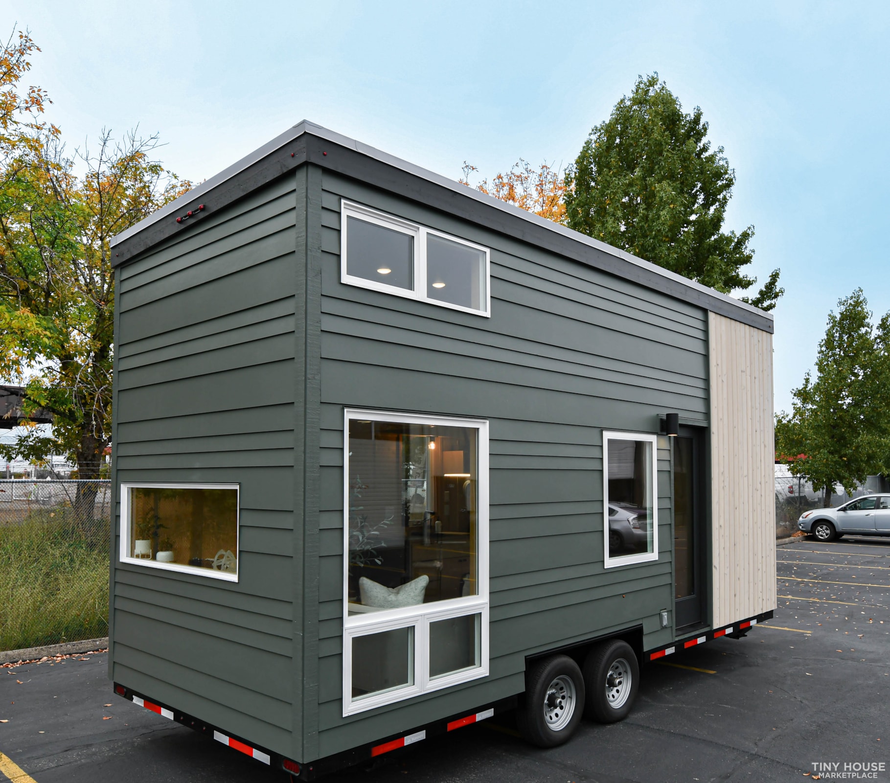 20 Ft Tiny Homr - 2 Lofts - Washer + Dryer 