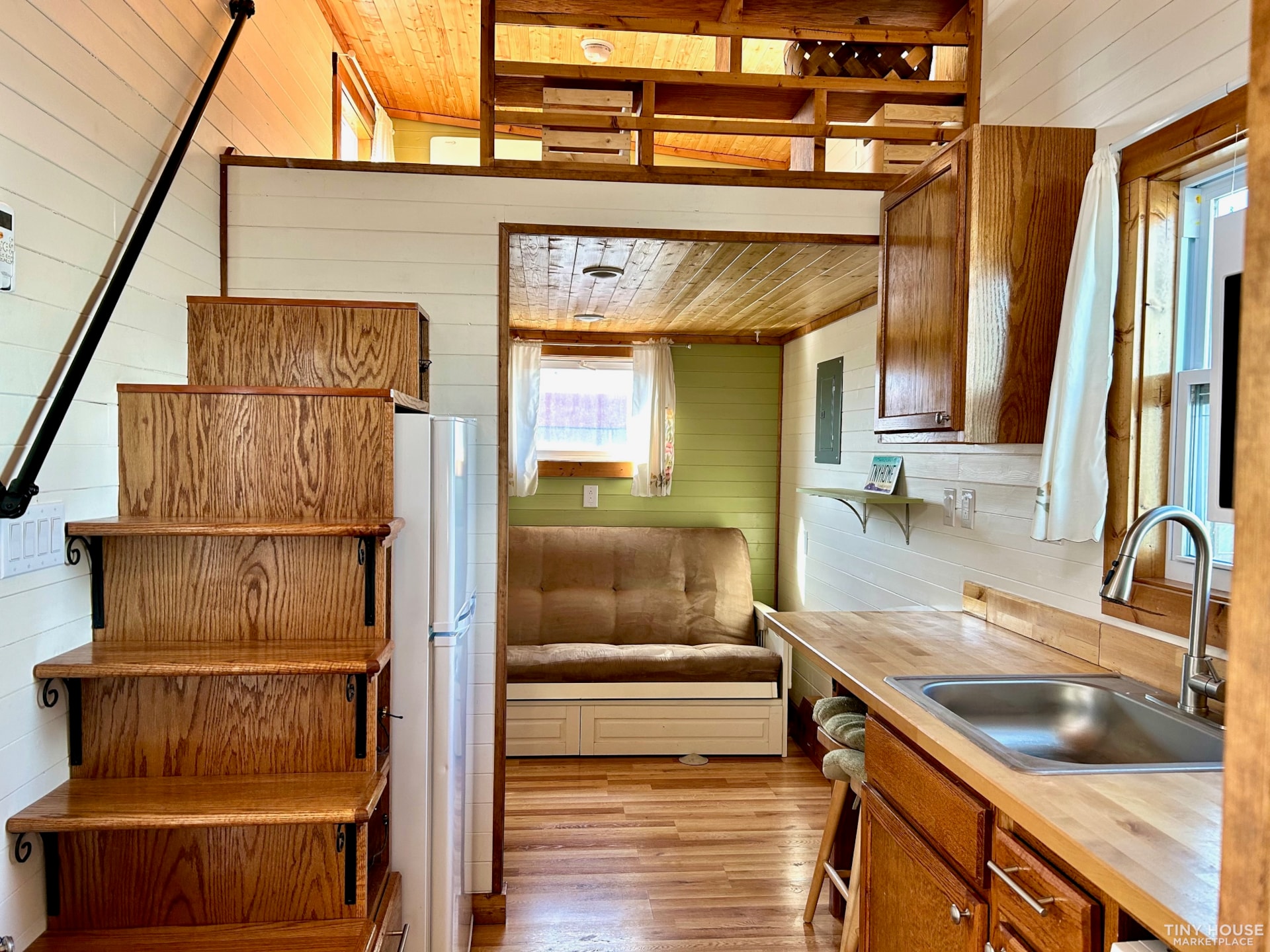 20' Lily Pad is ready for new adventures! - Image 3 Thumbnail