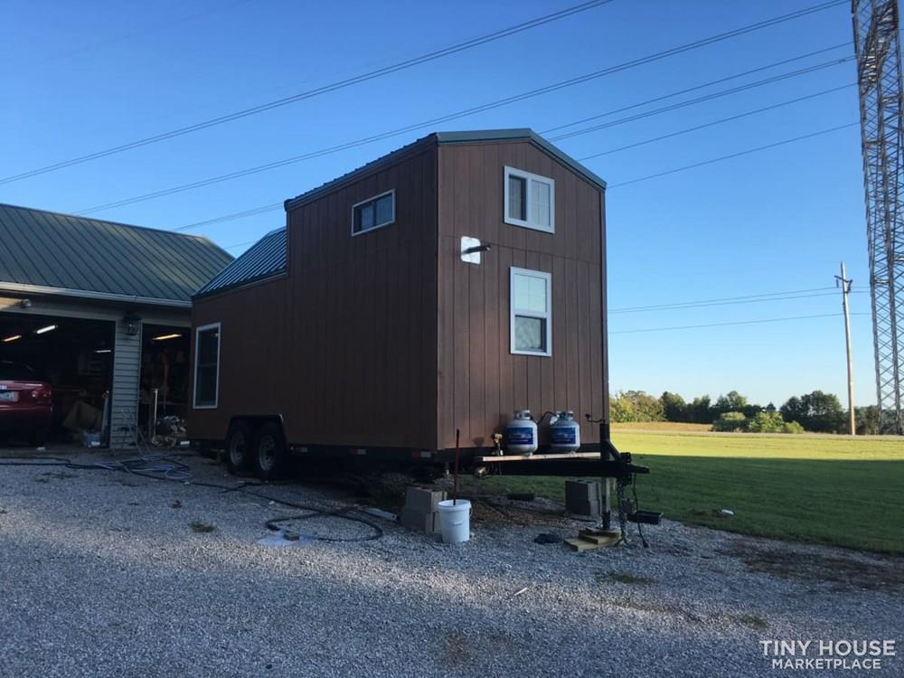 20' THOW, move in ready