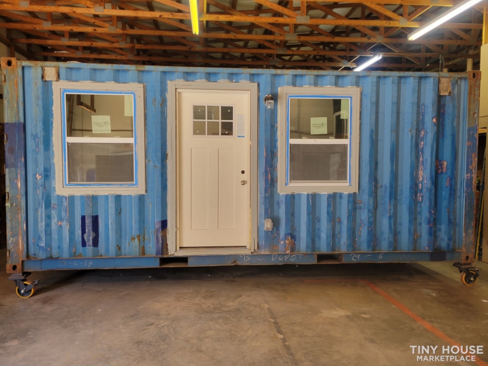 20' Tiny home Shiping Container Available "BUILD OUT NEARLEY COMPLETED"