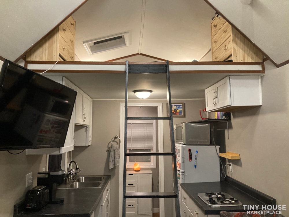 20’ tiny house on wheels - Image 1 Thumbnail