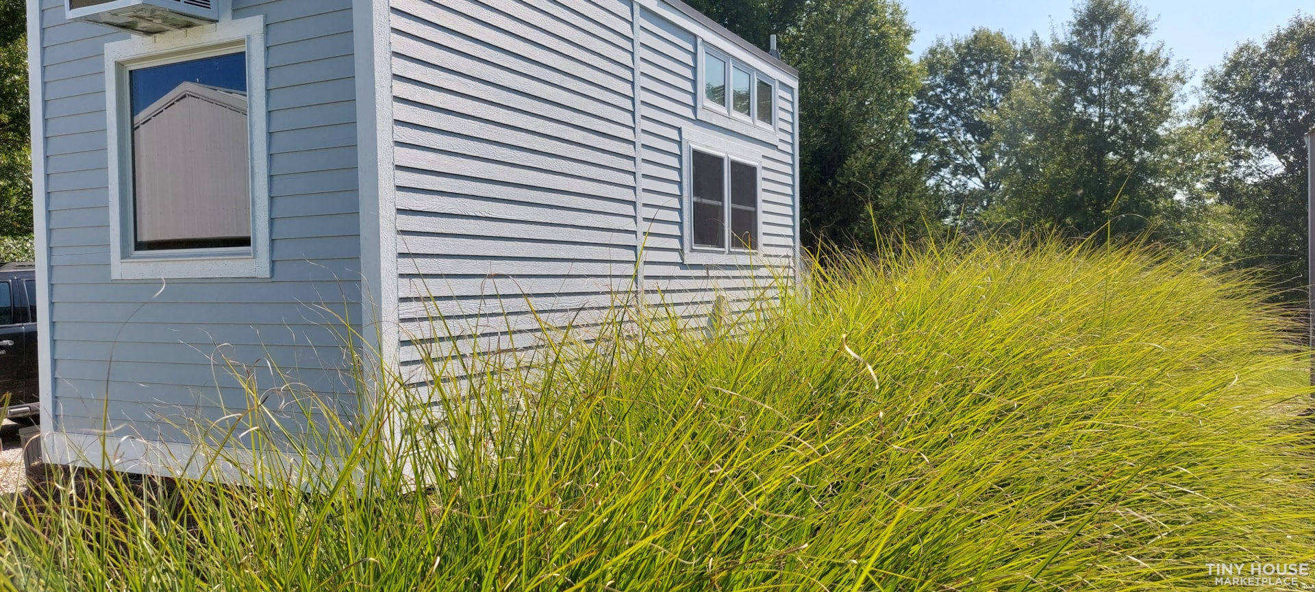 20' Tiny House on Wheels - furnished - Image 3 Thumbnail