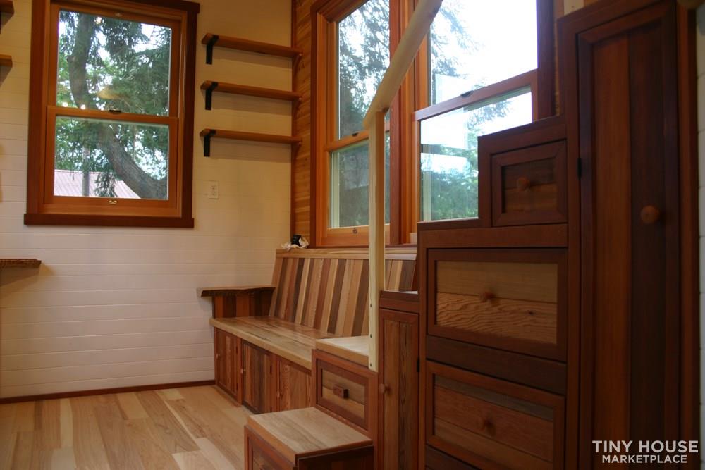 20' Tiny House with wave roof - Image 4 Thumbnail
