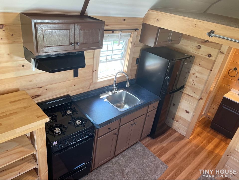 200 Sq Ft Cabin Style Tiny House - Image 4 Thumbnail