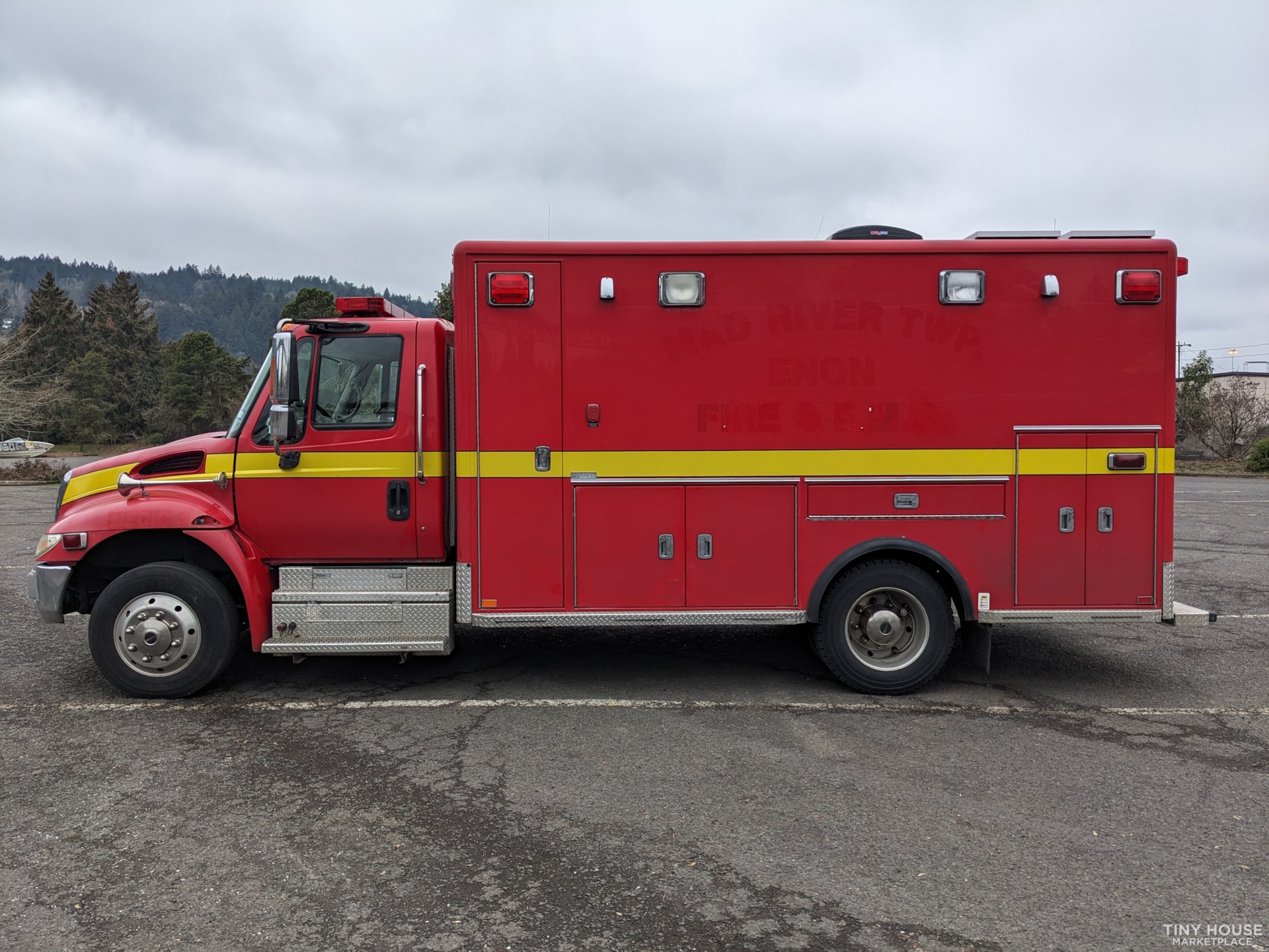 2008 International 4300 Ambulance