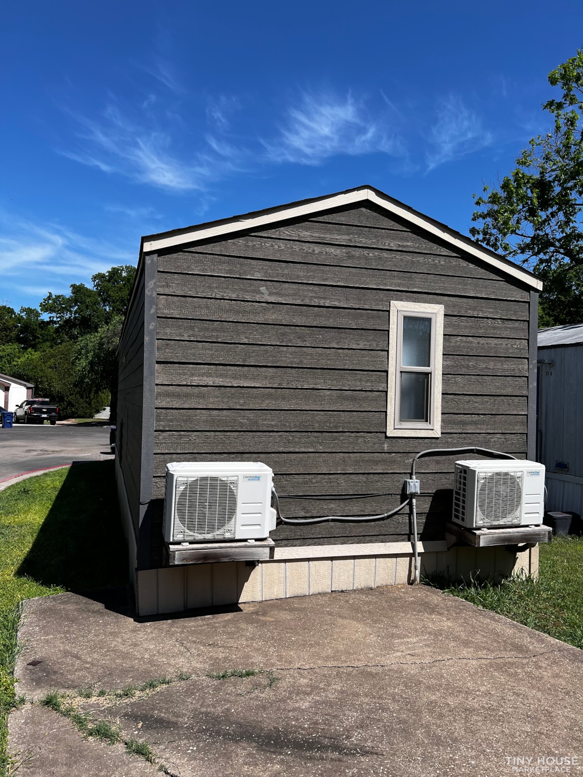 2016 Legacy Park Tiny House - Image 4 Thumbnail