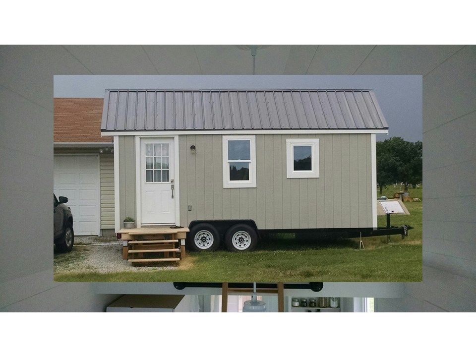 Stylish Tiny House for Sale! - Image 2 Thumbnail