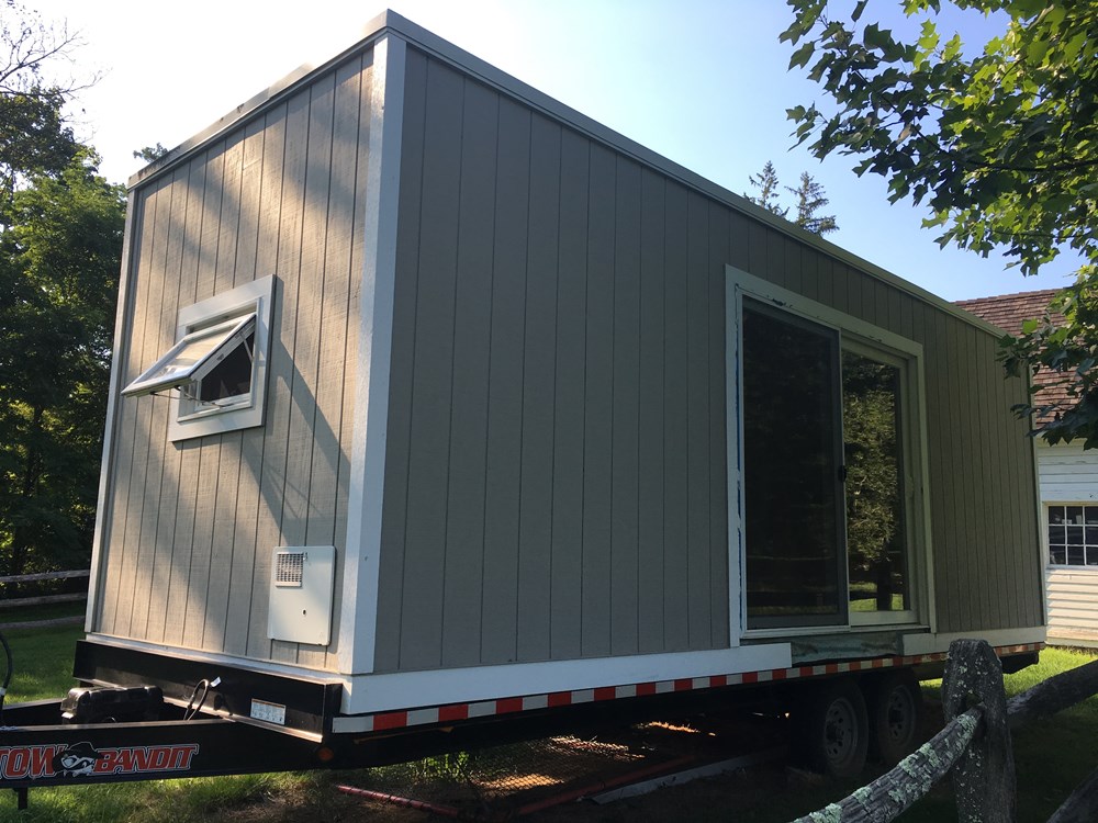 Tiny house for sale - Image 4 Thumbnail