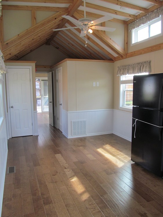 Gently Used Custom Tiny Home by Pinnacle Park Homes - Image 4 Thumbnail