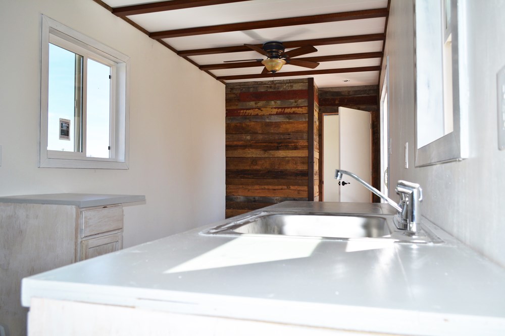 Seedling 1 bed 1 bath Container Home - Image 3 Thumbnail