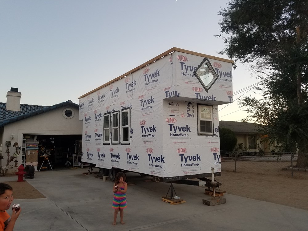 24 x 8 foot tiny house with extended lofts making upstairs 28.6 feet - Image 1 Thumbnail