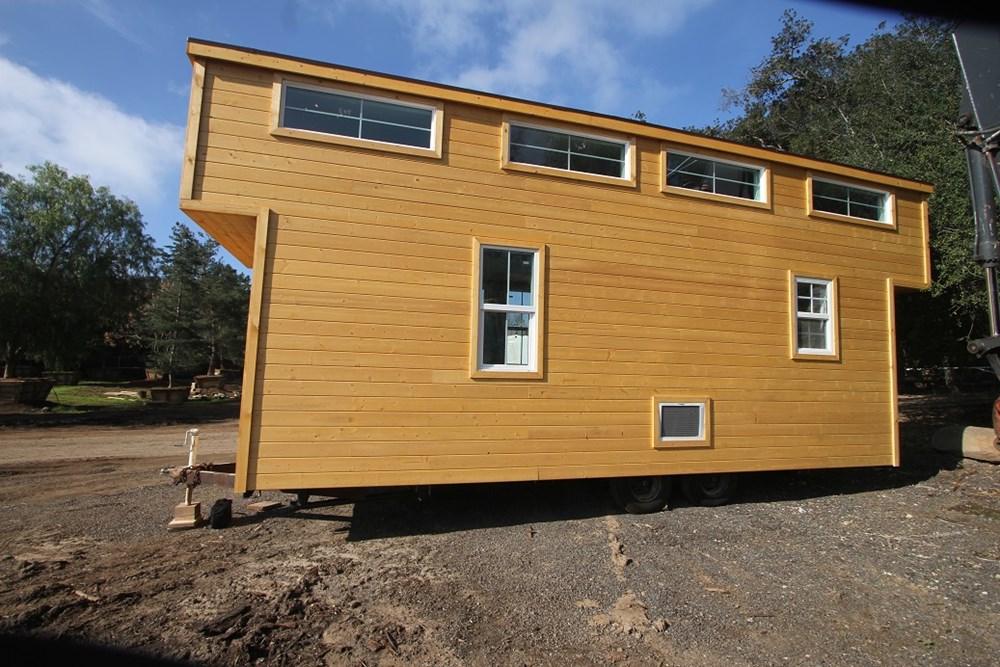 9 X 24 CUSTOM DUAL LOFT MODERN TINY HOUSE PROFESSIONALLY BUILT FULLY FINISHED READY TO LIVE IN FULL KITCHEN BATHROOM WASHER DRYER HARDWOOD FLOORS - Image 2 Thumbnail