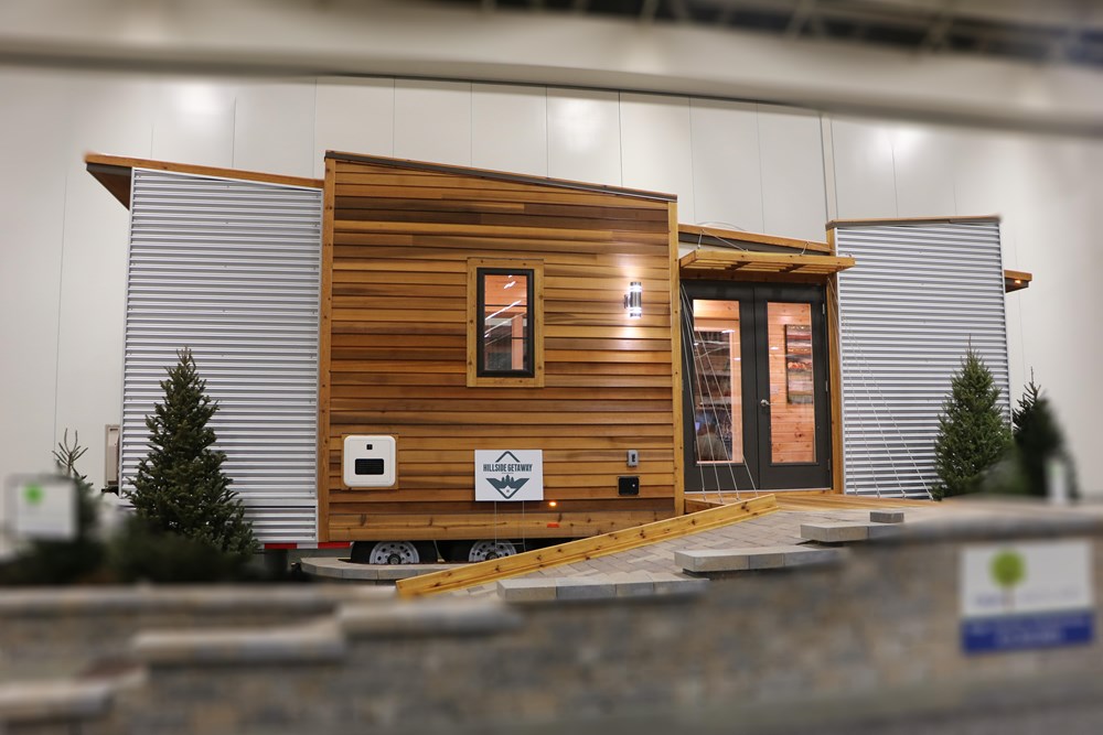 28' RVIA Certified  Travel Trailer