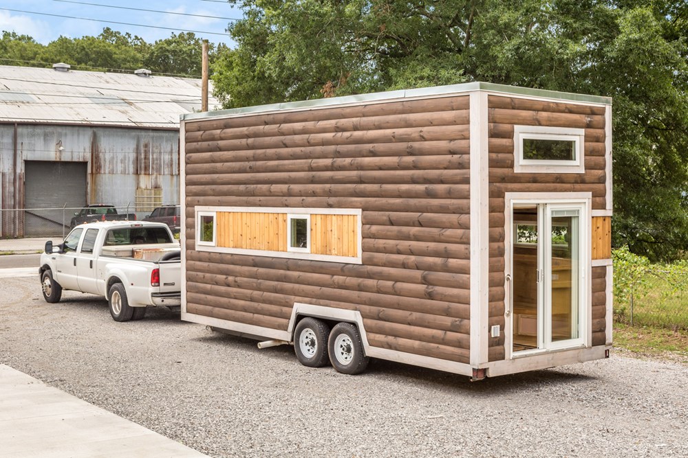 Upscale Tiny House Loaded with Amenities