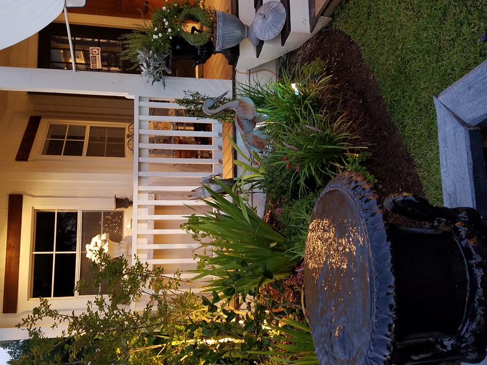 Adorable cottage for sale 