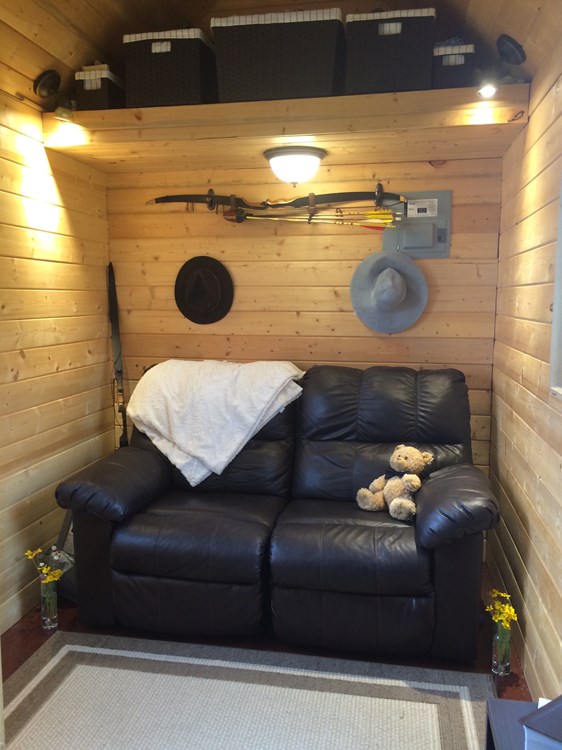 Solar Powered Tiny House on Wheels - Image 3 Thumbnail
