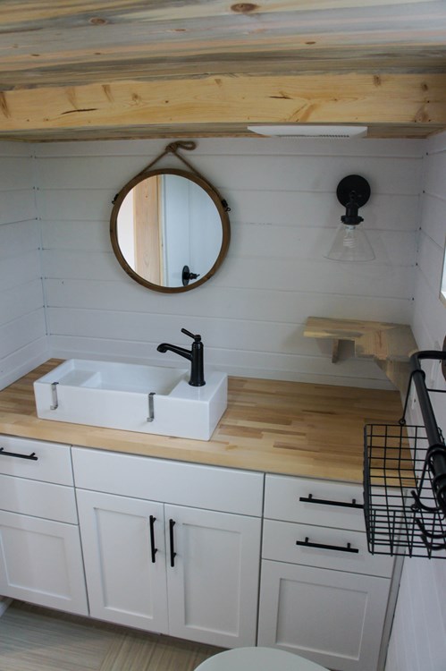New Kootenay  - Image 3 Thumbnail