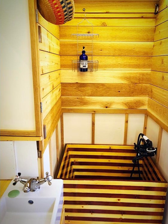 Micro Mansion, Tiny Luxury - For Sale - Image 4 Thumbnail