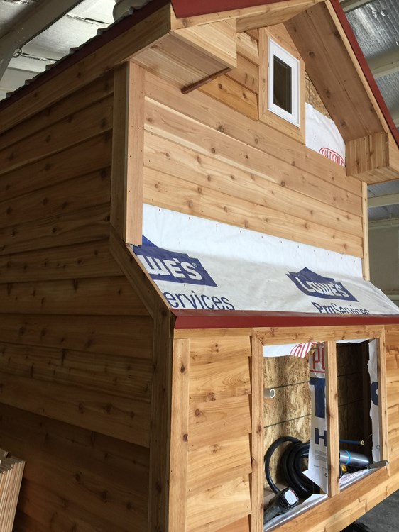Cutting Edge Tiny Home - Image 2 Thumbnail