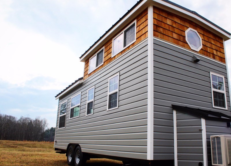 Luxury 24' Tiny House on Wheels - Image 2 Thumbnail
