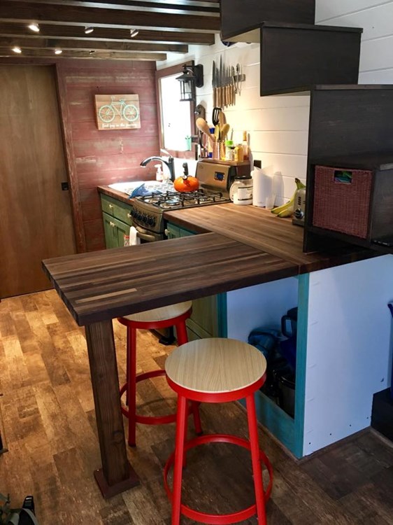 Fully Furnished Tiny House - Image 4 Thumbnail
