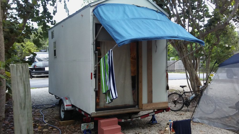 16' camp tiny house  - Image 2 Thumbnail