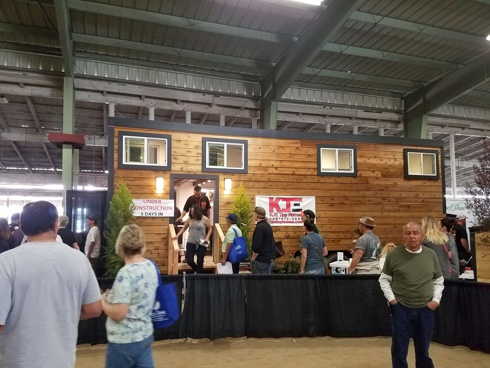 28 foot, 2 bedroom CUSTOM Tiny House