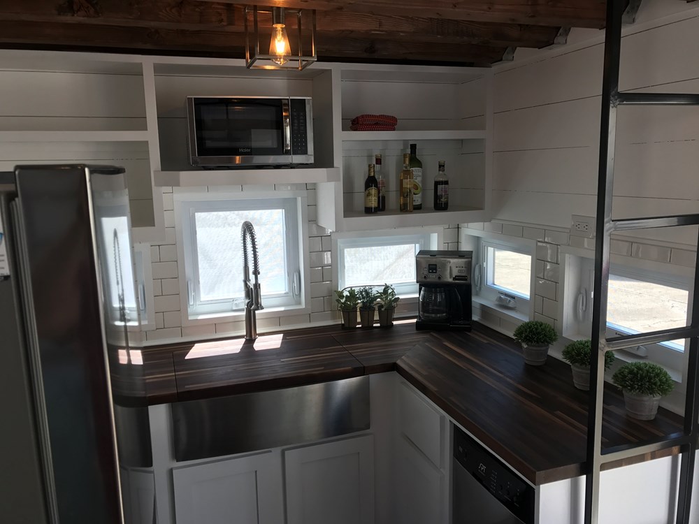 24' Modern Rustic Farmhouse Tiny Home  - Image 4 Thumbnail