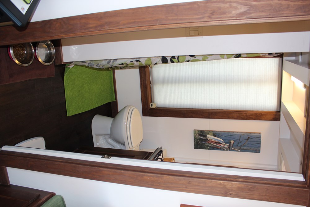 EcoCabins Morrison 28ft. Tiny Home on Wheels - Image 3 Thumbnail