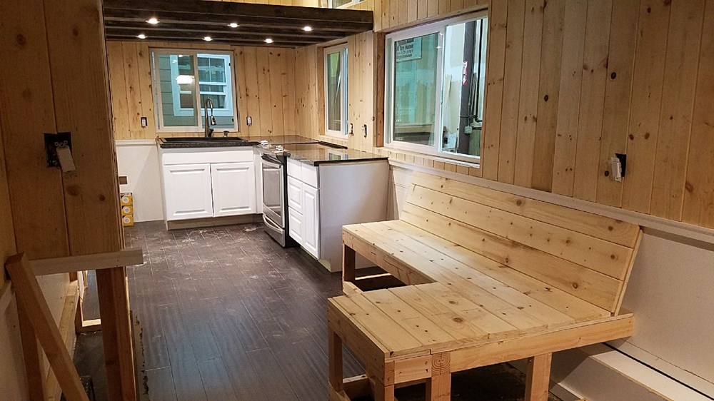 NEW 28 foot custom tiny house  - Image 4 Thumbnail