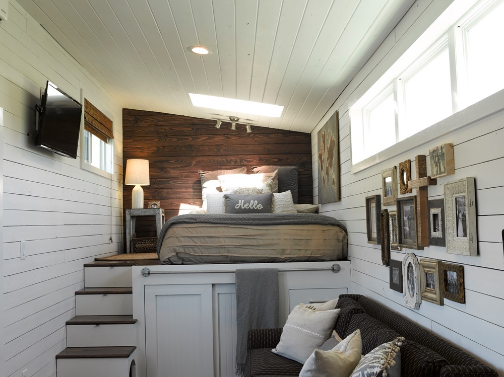 The Wandering on Wheels Tiny Home is For Sale! - Image 2 Thumbnail