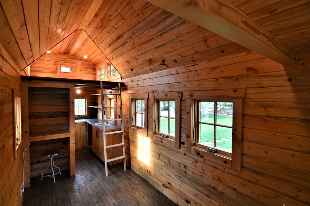 Charming Custom Tiny Home - Image 3 Thumbnail
