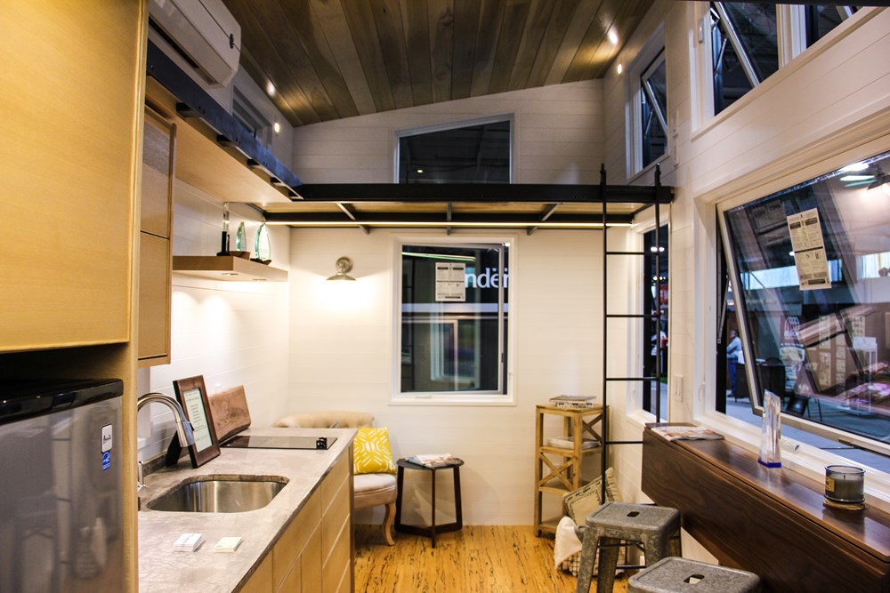 Tiny Home with High-End Design and Carpentry - Image 4 Thumbnail