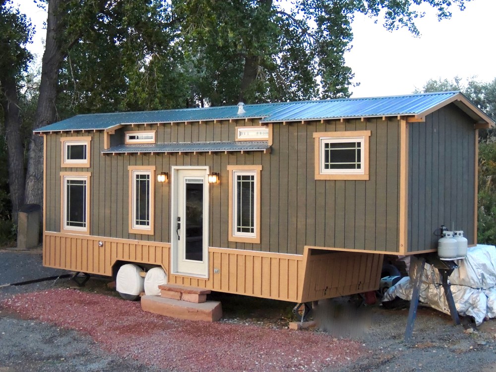 Tiny House for Sale 32 FT Turnkey Fifth wheel Gooseneck Tiny House for Sale 32 FT Turnkey Fifth wheel Gooseneck