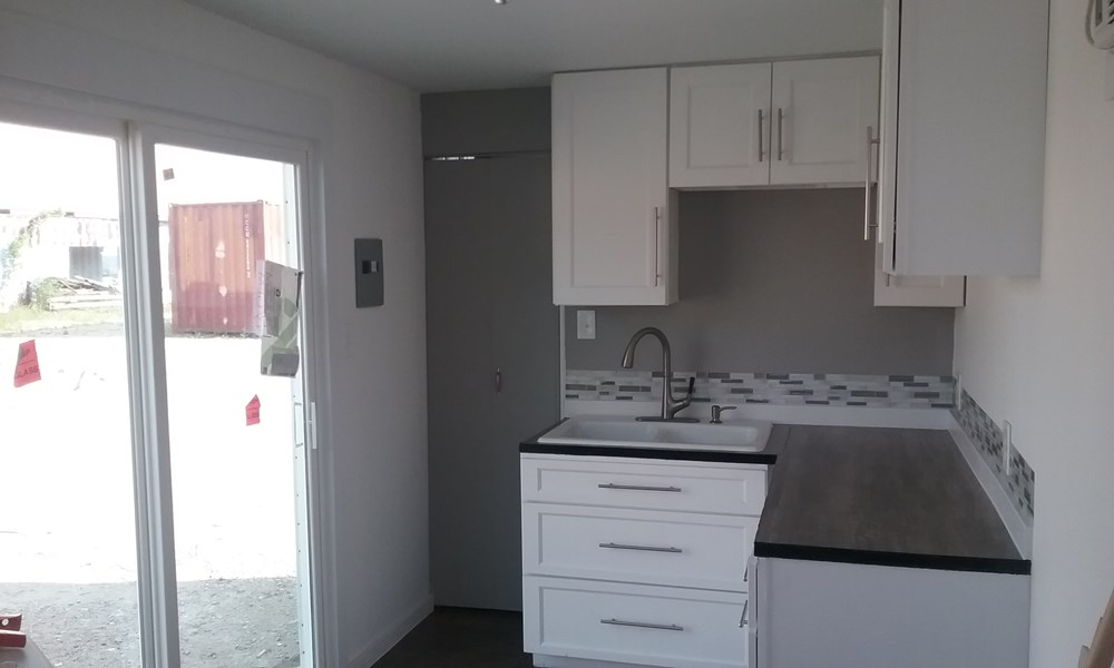 20' Shipping Container House, Guesthouse, Office, Garden Room, AirB&B Room, Ranch Shelter, Lake Cabin - Image 4 Thumbnail