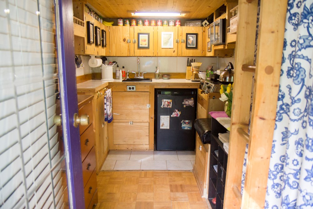 Historic Tiny House - Image 4 Thumbnail
