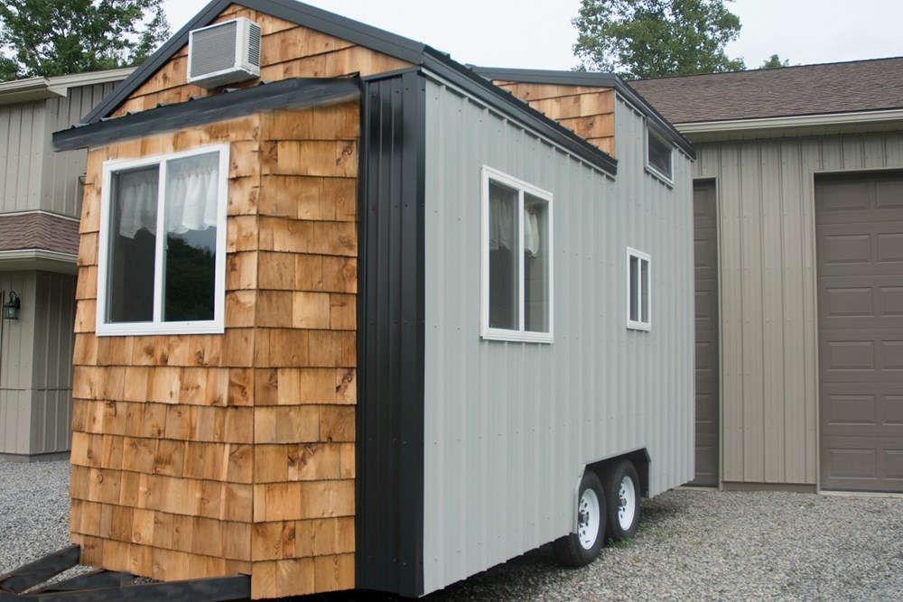 Brand New Tiny Home located in Ohio - Image 4 Thumbnail