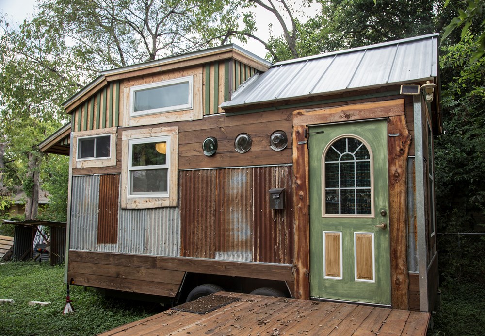 Cedar haven, spacious 200sf tiny home for sale  - Image 1 Thumbnail