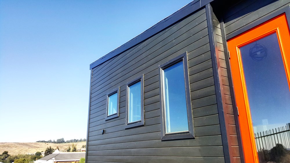 Brand new Contemporary Tiny House - Image 3 Thumbnail