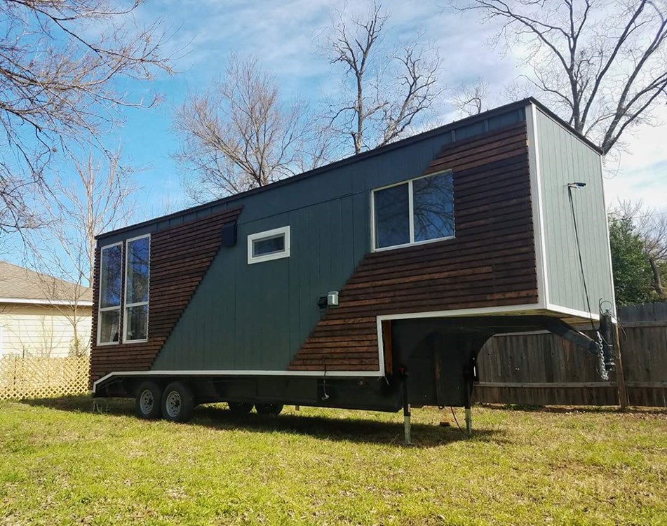 King Size Tiny House on Wheels