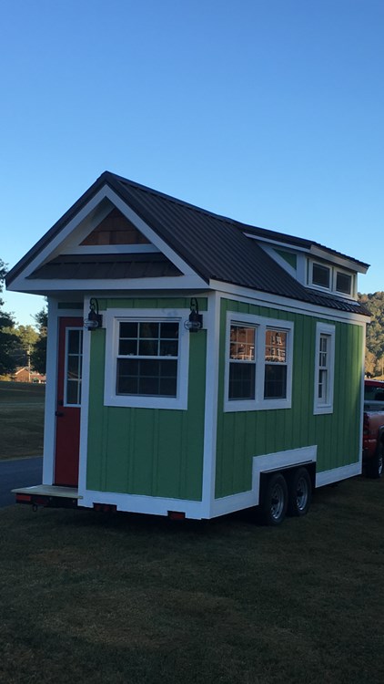 Just completed 18 foot craftsman style Tiny house - Image 2 Thumbnail