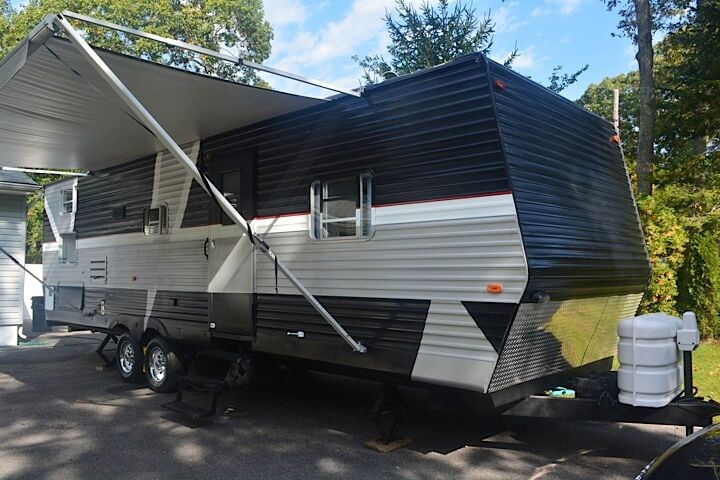 Price Reduced! Gorgeous Modern Camper to THOW Remodel - Image 4 Thumbnail