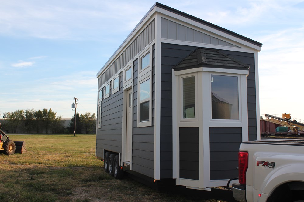 The Sojourn (Brand New 26' Shell)