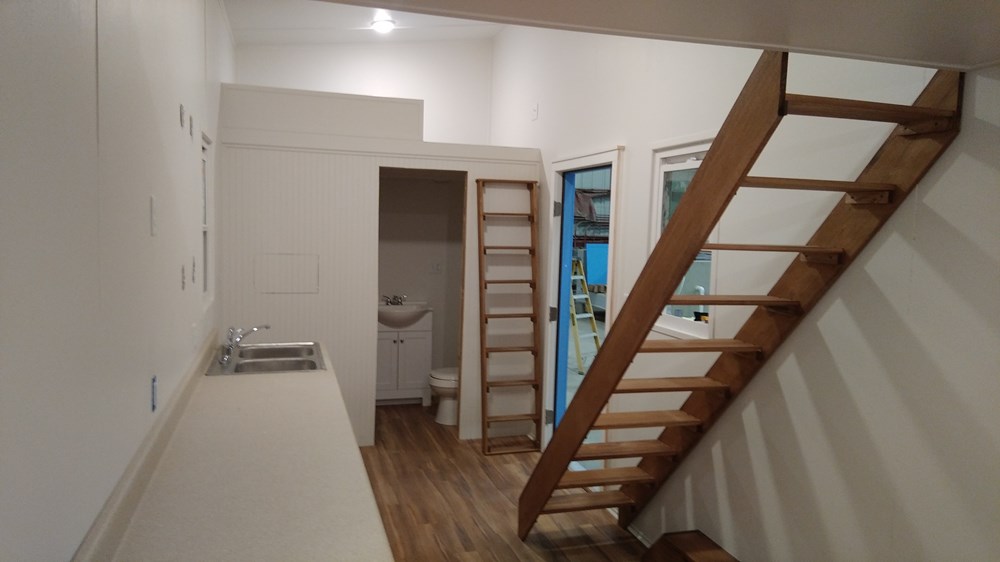Super Light All Composite Tiny House-Only 5280 Pounds! - Image 4 Thumbnail