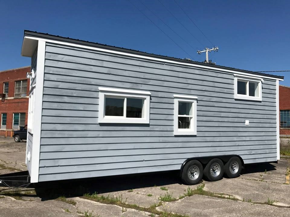 Like New THOW ready to move in  - Image 2 Thumbnail
