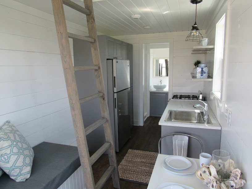 Beautiful Farmhouse - Image 4 Thumbnail