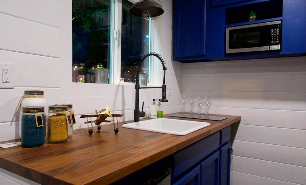 Luxury Container Tiny Home - Image 2 Thumbnail